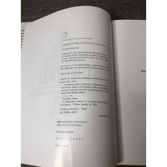 A Country Music Christmas: Book w/ CD Songs Memories Family Photographs Recipes - Picture 4 of 5